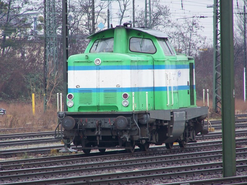 Wincanton Rail 42 steht am 10.2.07 im Wormser Gbf,wrend das Personal noch schnell einen Kaffee holen ist,Gru an dieser Stelle :-)