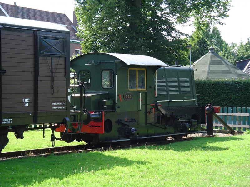 Winterswijk (NL). Auf ein nebengleis steht ein sg. `sik�.