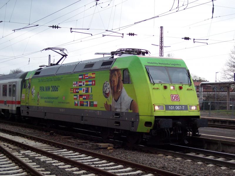 WM lok mit IC in Weinheim