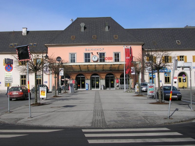 Wrgl Hauptbahnhof