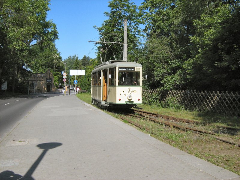Woltersdorfer Strassenbahn
KSW-Triebwagen an der Endstelle S-Bhf Rahnsdorf
Mai 2007