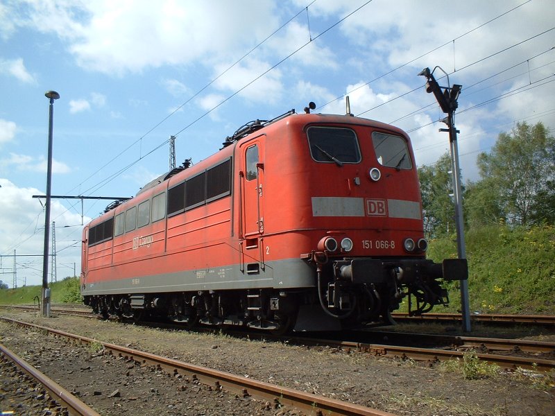 Wustermark Rbf 16.05.2004 (151 066-8)