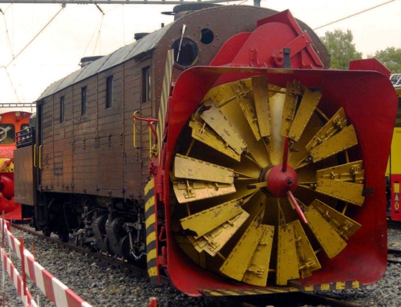 Xrot 9213 am 13.9.08 beim Unescofest in Samedan.(Gelnde war ffentlich zugnglich)