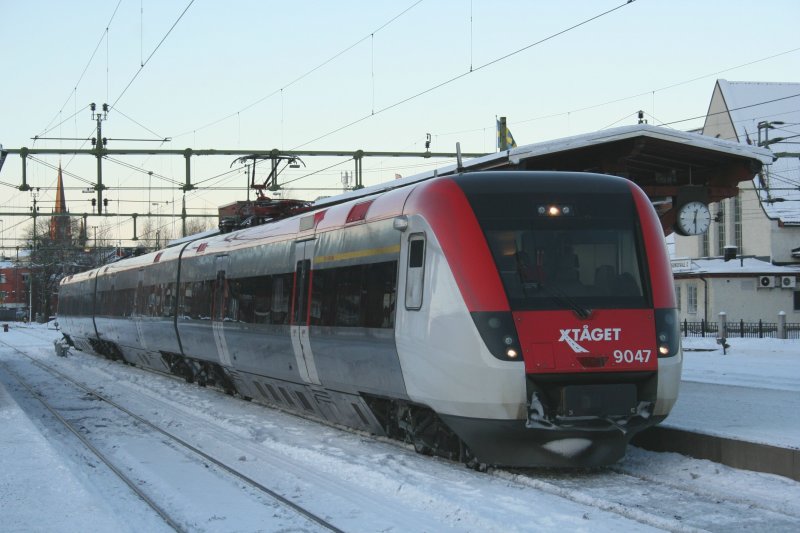 XTget X52 9047 steht abfahrbereit in Richtung Sden.
Sundsvall C,23.12.2008.