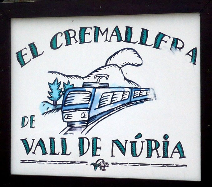 Zahnradbahn in den spanischen Pyrenen, beginnend in Ribes-Enllac an der RENFE-Bahnstrecke Barcelona - Latour de Carol, Bahnhof Ribes de Freser.