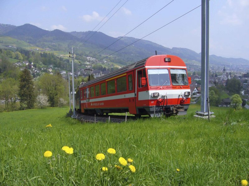 Zahnradstrecke Altsttten-Gais, aufgenommen in der Nhe von der Haltestelle Alter Zoll. Fotografiert am 04.5.2006
