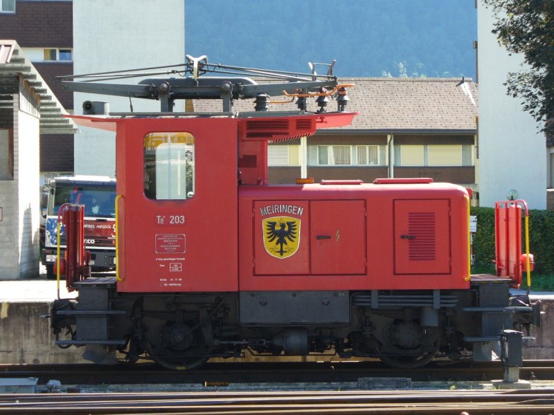 zb - Elektrische Rangierlok Te 2/2 203 * Meiringen *  Abgestellt im Bahnhofsareal von Meiringen am 04.08.2007