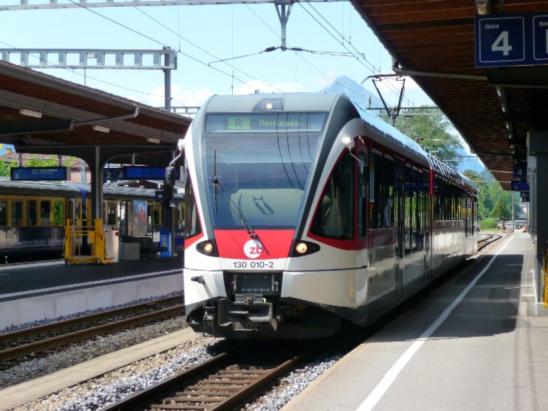 zb - Triebzug ABe 130 010-2 im Bahnhof von Interlaken Ost am 16.08.2008