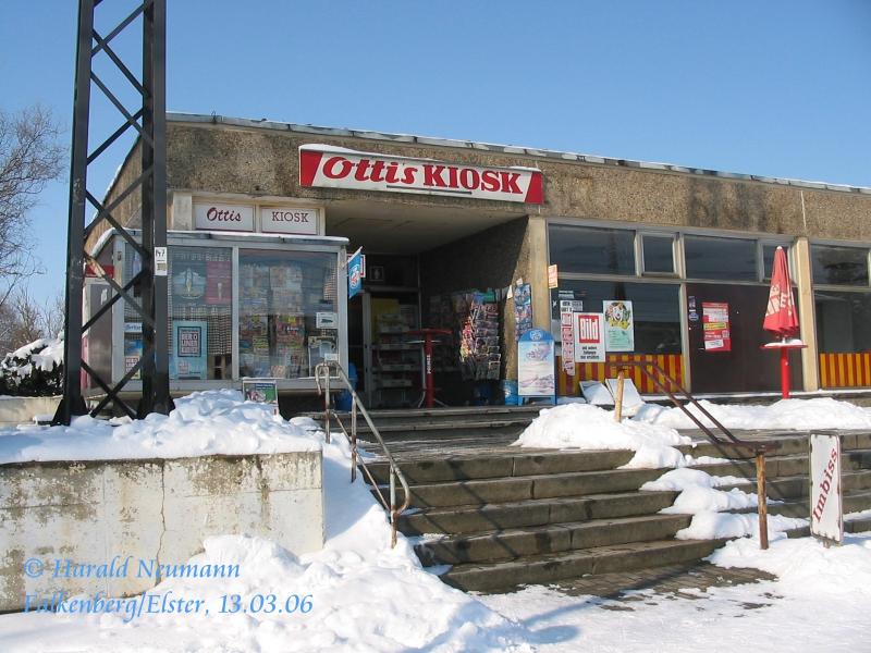 Zu DDR-Zeiten ein viel besuchtes Lokal: die Mitropa im Bf Falkenberg(E). Leider ist die Mietvorderung u. der Renovierungsbedarf so gro, dass sie heute unrentabel wre. Den Versorgungsbedarf deckt heute  Otti's Kiosk  ab.