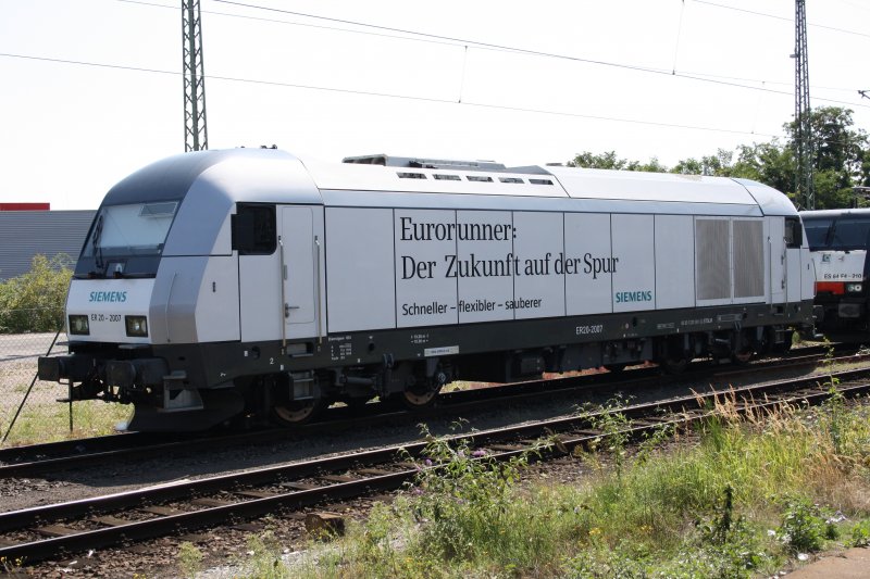 Zu sehen in Mnchengladbach war am 15.08.09 der ER 20-2007  Eurorunner - Der Zukunft auf der Spur  von Siemens.