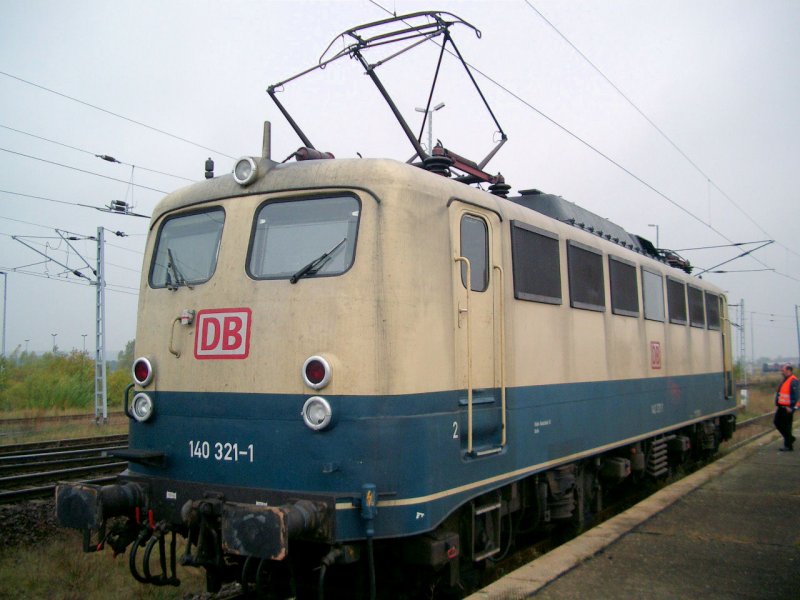 Zufallsfoto am 16.10.04 
am ehemaligen Haltepunkt Mukran-West