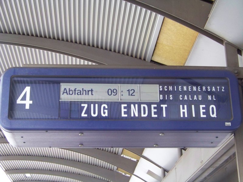  Zug endet hieq  - Zugzielanzeiger der RB14 in Lbbenau/Spreewald. Aufgrund von Bauarbeiten zwischen Lbbenau und Calau enden alle Zge in Lbbenau/Spreewald. Datum: 20.03.2008