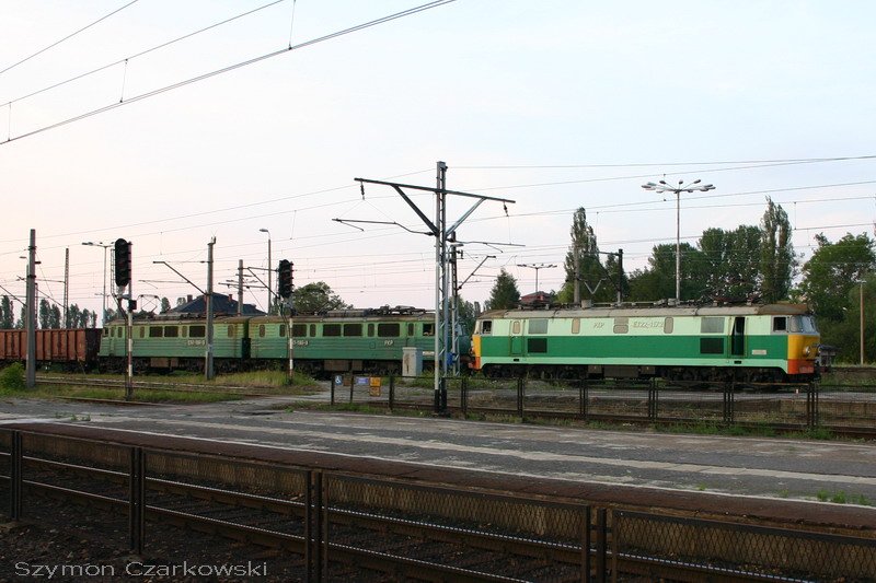 Zug mit ET41-186 und ET22-1172 in Bielsko-Biala am 20.07.2006