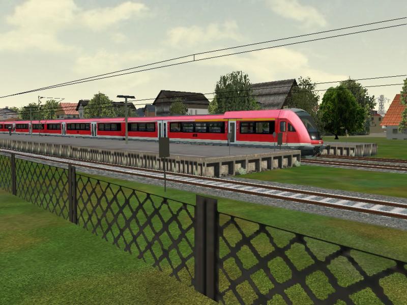 Zug mit PumA-Steuerwagen steht abfahrtbereit im Bahnhof Kleinostheim (ProTrain7)