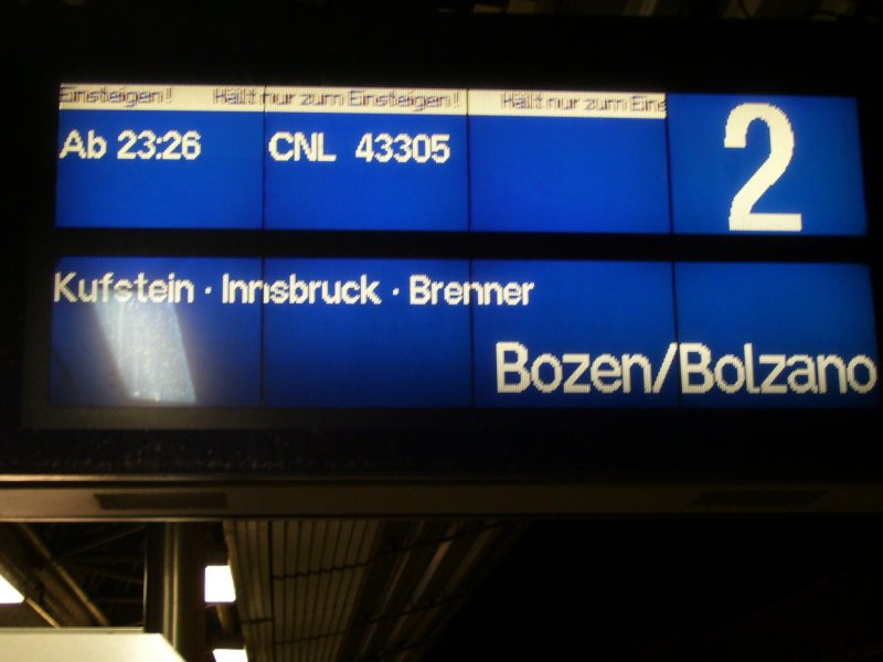 Zugzielanzeiger der CNL 43305  VENUS  von Berlin Ostbahnhof nach Bozen/Bolzano, in Naumburg (Saale) Hbf; 07.03.2008