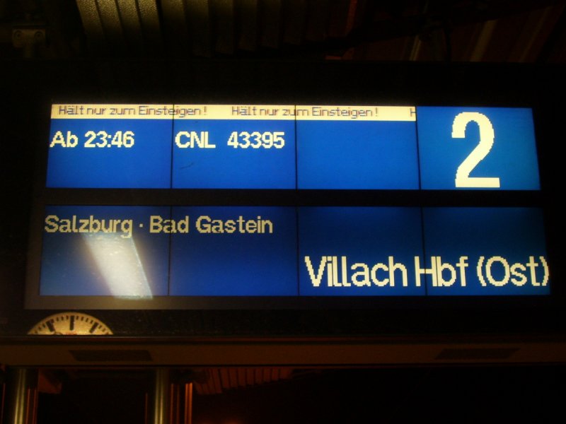 Zugzielanzeiger der CNL 43395  MERKUR  von Hamburg-Altona nach Villach Hbf (Ost), in Naumburg (Saale) Hbf; 07.03.2008
