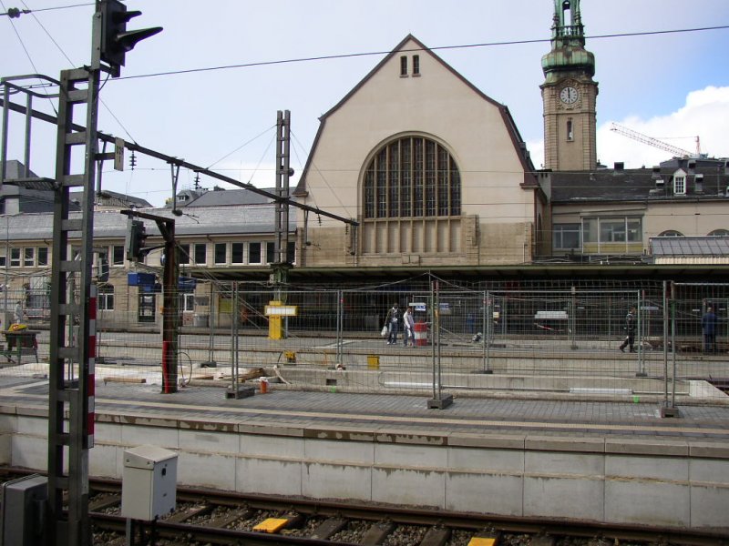 zur Zeit herrscht Baustellenbetrieb am Luxemburger Bahnhof! 06.04.08