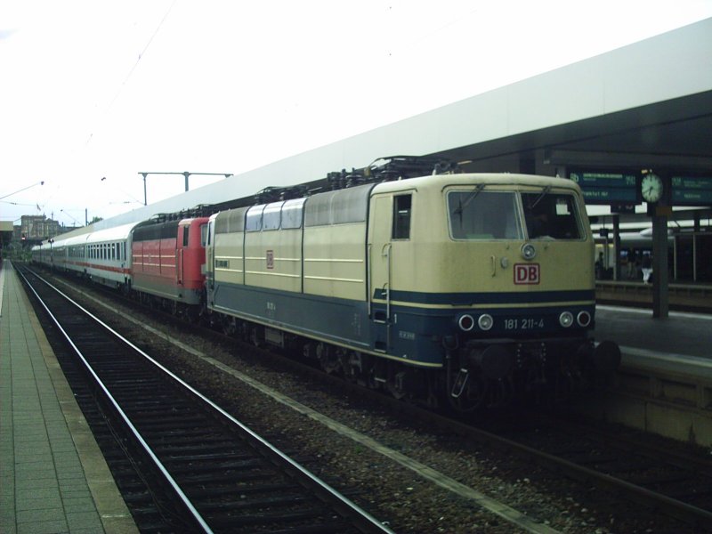 Zwei 181 Loks mit IC2159 von Saarbrcken Hbf nach Frankfurt(Main)Hbf.Am 19.08.07 in Mannheim Hbf.