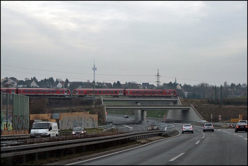 Zwei 628er sind als RE17  SAUERLAND-Express  bei Dortmund in Richtung Bestwig unterwegs. (01.12.2008)