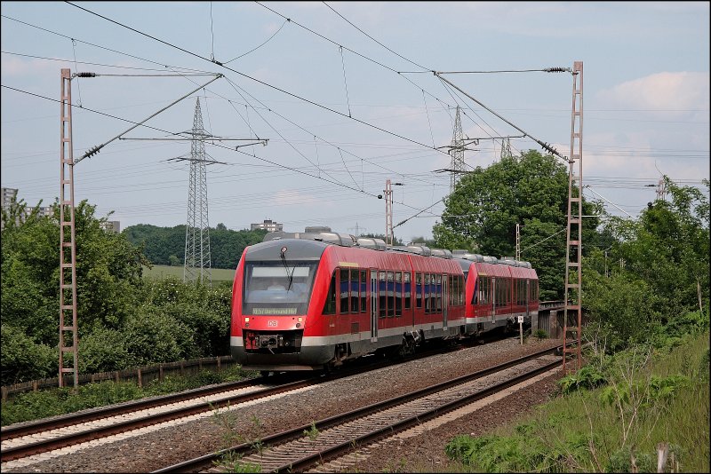 Zwei 648er dieseln als RE57 (RE 29564)  Dortmund-SAUERLAND-Express  von Winterberg(Westf) nach Dortmund Hbf. (24.05.2008) 
