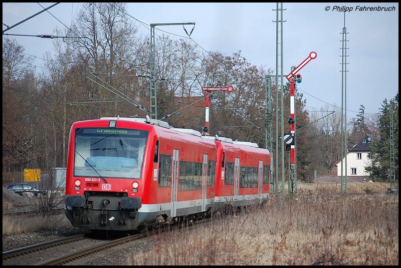 Zwei 650er sind am 23.02.08 unterwegs als RegionalExpress nach Crailsheim, aufgenommen bei der Ausfahrt aus dem Goldshfer Regionalbahnhof.