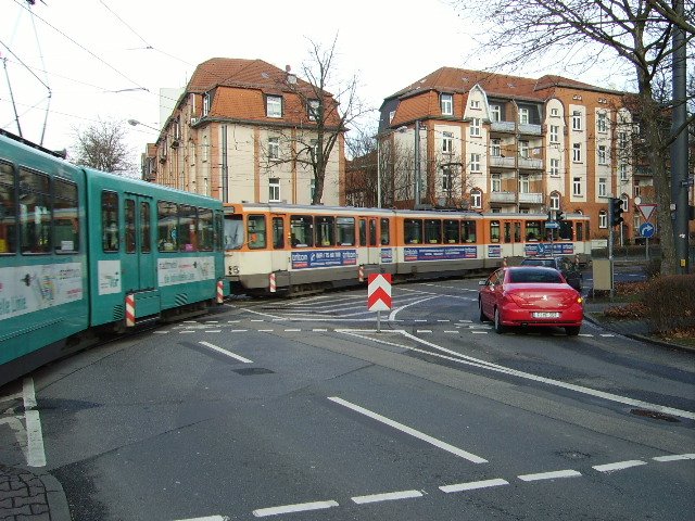 Zwei PT-B Wagen der Linie U5 in Frankfurt am Main an der Eckenheimer Landstrae.