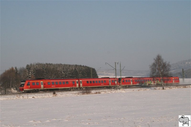 Zwei Regioswinger (Baureihe 612) auf den Weg nach Sden bei Neukenroth im Landkreis Kronach am 6. Januar 2009.