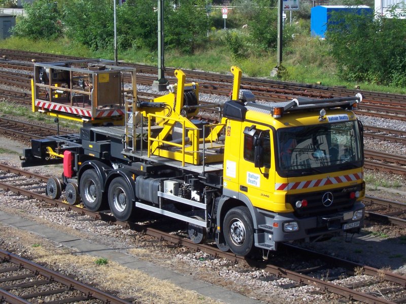 Zweiwege-Lkw am Bahnhof Konstanz am 10.08.2008